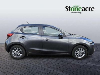 Usado Mazda 2 Center-Line 116 HP (85 kW) 2023 Cinzento Citadino