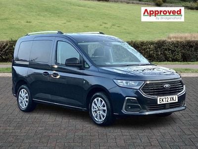 Used Ford Tourneo Titanium 2022 Blue Estate