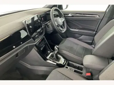 New VW T-Roc Design 150 HP (110 kW) 2026 Grenadilla black SUV