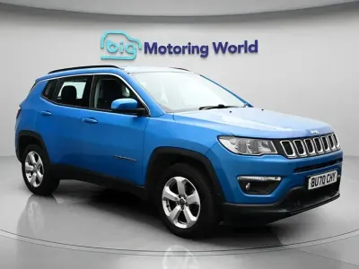 Usado Jeep Compass Longitude 140 HP (102 kW) 2020 Azul SUV