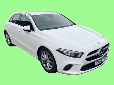 Used Mercedes A180 Executive 116 HP (85 kW) 2018 White Hatchback