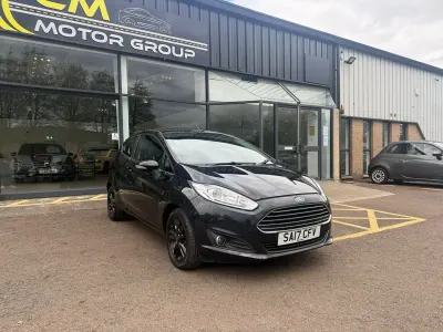 Used Ford Fiesta Zetec 82 HP (60 kW) 2017 Black Hatchback