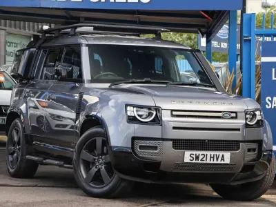 Usado Land Rover Defender Dynamic 2021 SUV