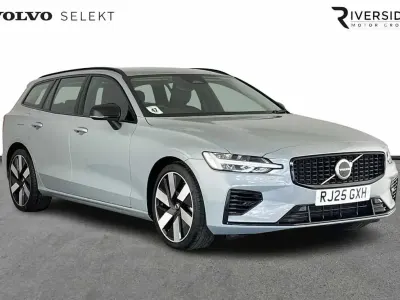 Used Volvo V60 Plus 350 HP (257 kW) 2025 Vapour grey Estate