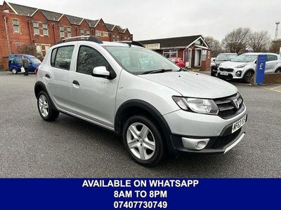 Used Dacia Sandero Lauréate 90 HP (66 kW) 2013 Silver Hatchback