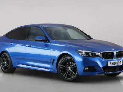 Used BMW 320 M Sport 184 HP (135 kW) 2019 Blue Hatchback