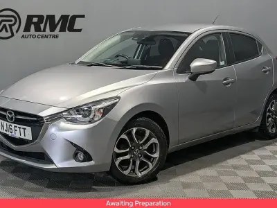 Used Mazda 2 Inclusive 115 HP (84 kW) 2016 Silver Hatchback