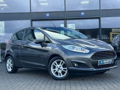Used Ford Fiesta Zetec 100 HP (73 kW) 2016 Grey Hatchback