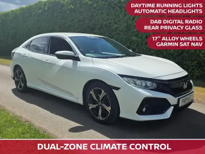 Used Honda Civic SR 120 HP (88 kW) 2019 White Hatchback