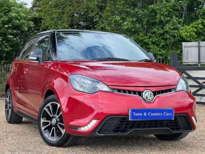 Used MG MG3 106 HP (77 kW) 2018 Red Hatchback