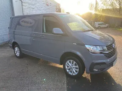 Used VW Transporter Highline 150 HP (110 kW) 2021 Grey Van