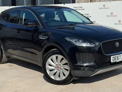 Used Jaguar E-Pace SE 180 HP (132 kW) 2018 Black SUV