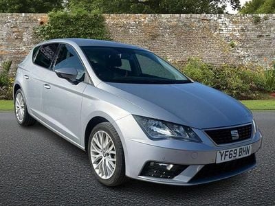 Used Seat Leon SE Dynamic 130 HP (95 kW) 2019 Silver Hatchback