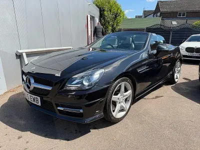 Usado Mercedes SLK200 AMG 184 HP (135 kW) 2015 Preto Cabrios