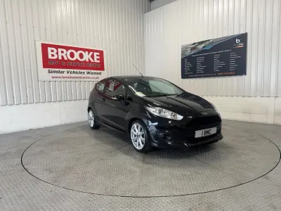 Used Ford Fiesta Zetec 125 HP (91 kW) 2016 Black Hatchback