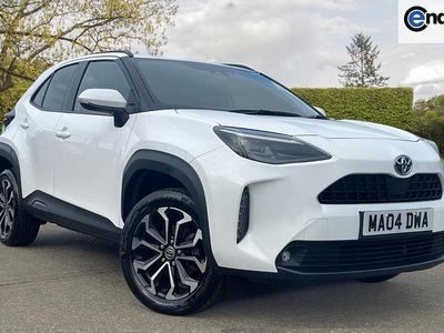 Used Toyota Yaris Hybrid Design 2023 White Hatchback