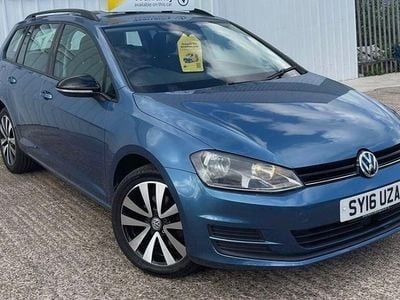 Used VW Golf VII SE 150 HP (110 kW) 2016 Blue Estate