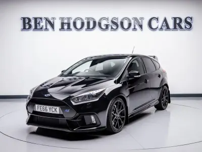 Used Ford Focus RS 350 HP (257 kW) 2016 Black Hatchback