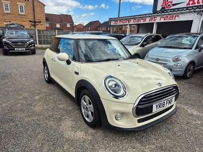 Used Mini Cooper Hatch 2018 White Hatchback