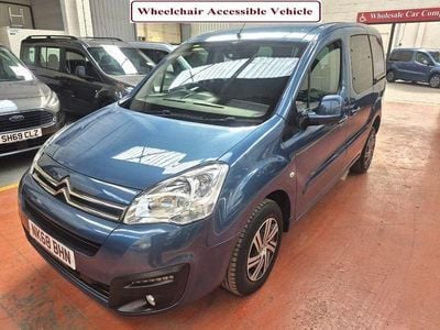 Used Citroën Berlingo Feel 100 HP (73 kW) 2018 Blue MPV