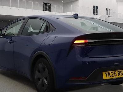 Used Toyota Prius Design 2025 Blue Hatchback