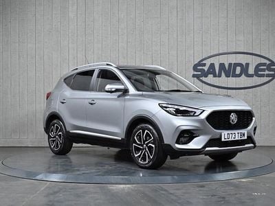 Usado MG ZS Exclusive 111 HP (81 kW) 2024 Prateado SUV