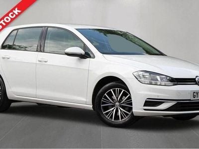 Used VW Golf VII SE 125 HP (91 kW) 2017 White Hatchback