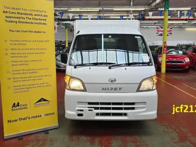 Used Daihatsu Hijet 2013 White MPV