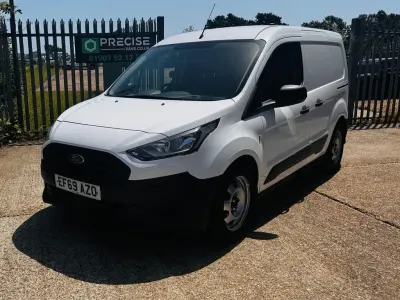 Used Ford Transit Connect S 100 HP (73 kW) 2020 White MPV