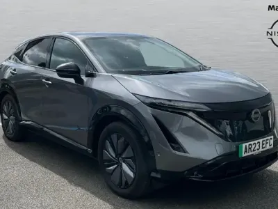 Usado Nissan Ariya Evolve 225 kW (306 CV) 2023 Gris SUV