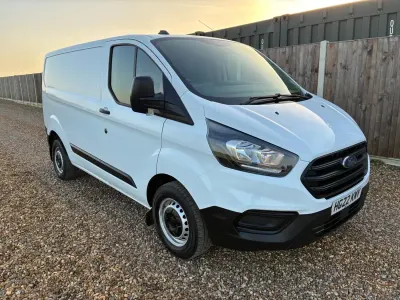 Używany Ford Transit Custom S 105 KM (77 kW) 2022 Biały Van