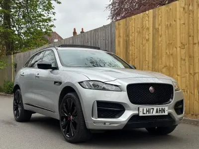 Used Jaguar F-Pace R-Sport 180 HP (132 kW) 2017 Silver SUV