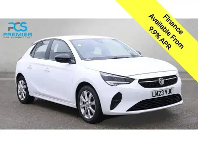 Used Vauxhall Corsa Design Edition 98 HP (72 kW) 2023 Arctic white (solid paint) Hatchback