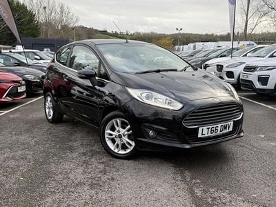 Black Used 2016 Ford Fiesta Zetec Hatchback | £3,995 (Super price)