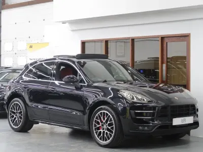 Used Porsche Macan Turbo 400 HP (294 kW) 2014 Black SUV