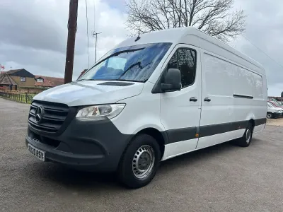 Used Mercedes Sprinter 141 HP (103 kW) 2020 White Van