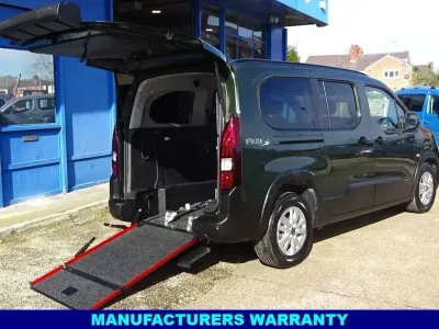 Nowe Peugeot Rifter Access 2025 Zielony Minivan