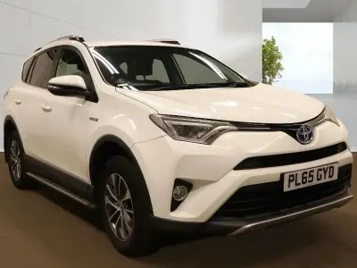 Used Toyota RAV4 Business Edition 197 HP (144 kW) 2016 White SUV