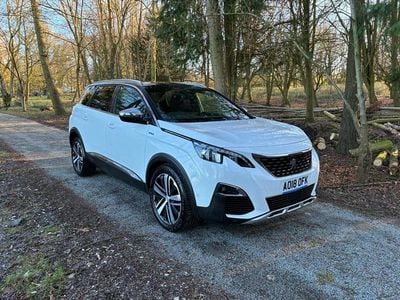 White Used 2018 Peugeot 5008 GT SUV | £17,000 (Fair price)
