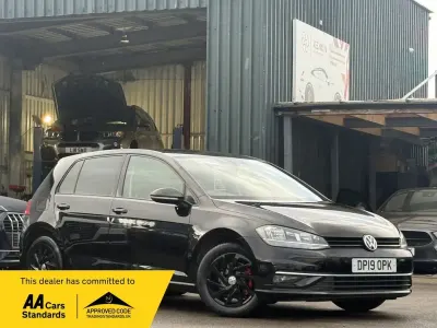 Used VW Golf VII Match 147 HP (108 kW) 2019 Black Hatchback