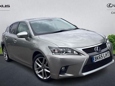 Used Lexus CT200h 136 HP (100 kW) 2015 Hatchback