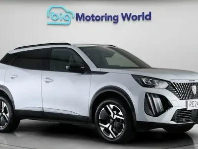 Begagnad Peugeot 2008 Allure 131 HK (96 kW) 2024 Vit SUV