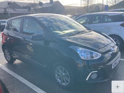 Black Used 2016 Hyundai i10 Premium Hatchback | £4,995 (Good price)