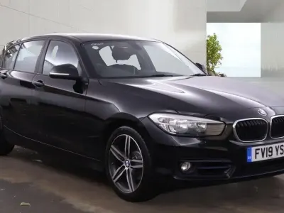 Used BMW 118 Sport Line 2019 Black Hatchback