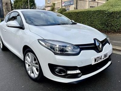Used Renault Mégane III Dynamique 110 HP (80 kW) 2014 Coupe