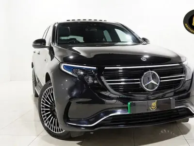 Usado Mercedes EQC400 AMG Line Premium 300 kW (408 HP) 2023 Preto SUV