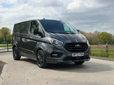 Usado Ford Transit Custom Sport 170 HP (125 kW) 2023 Cinzento Van