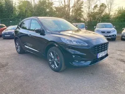 Usado Ford Kuga ST-Line 225 CV (165 kW) 2022 Negro SUV