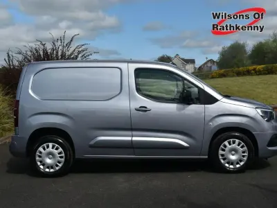 Used Vauxhall Combo S 99 HP (72 kW) 2023 Grey MPV