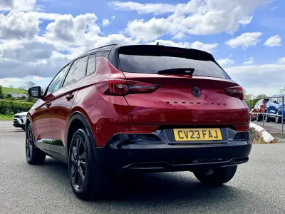 Used Vauxhall Grandland X S 128 HP (94 kW) 2023 Red SUV